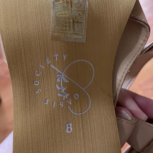 Oasis Society sandals.  Sz8 look new - Picture 6 of 8